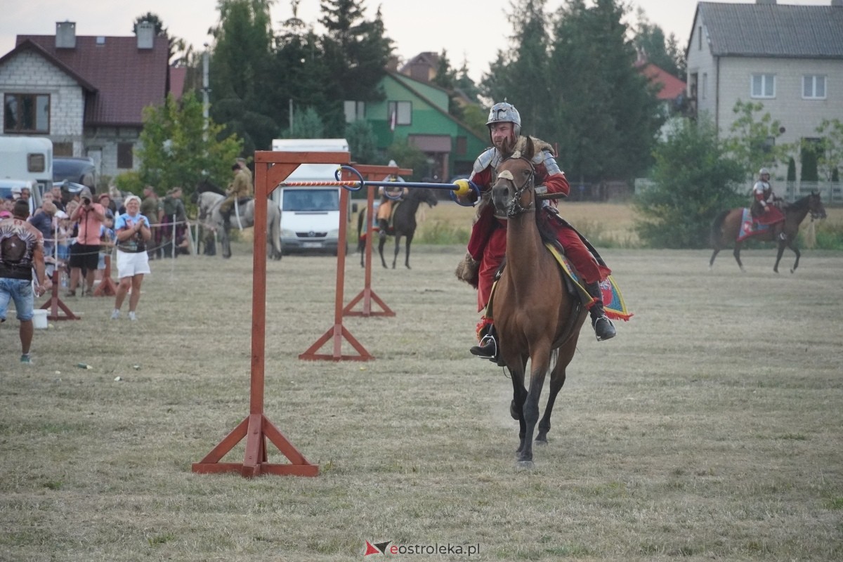 Rekonstrukcja historyczna Bolszewika goń! w Rzekuniu [17.08.2024] - zdjęcie #401 - eOstroleka.pl