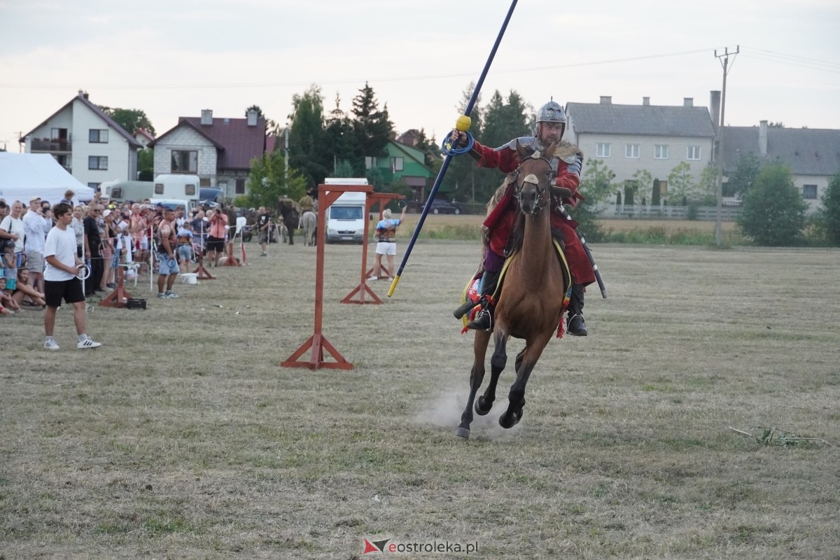 Rekonstrukcja historyczna Bolszewika goń! w Rzekuniu [17.08.2024] - zdjęcie #391 - eOstroleka.pl