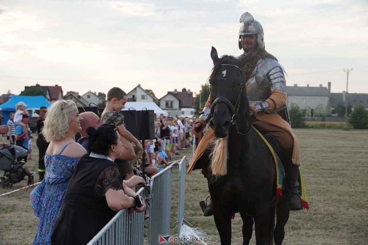 Rekonstrukcja historyczna Bolszewika goń! w Rzekuniu [17.08.2024] - zdjęcie #382 - eOstroleka.pl