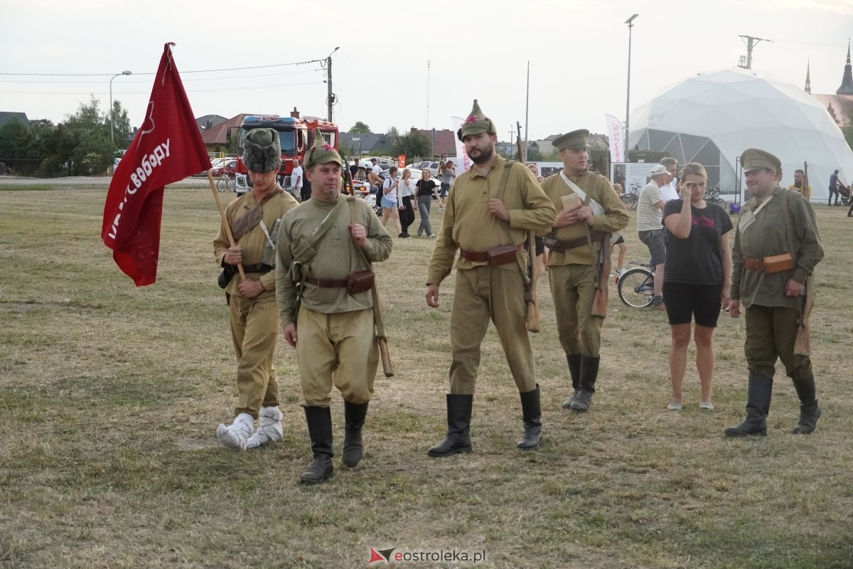 Rekonstrukcja historyczna Bolszewika goń! w Rzekuniu [17.08.2024] - zdjęcie #376 - eOstroleka.pl