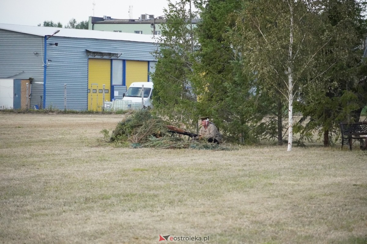 Rekonstrukcja historyczna Bolszewika goń! w Rzekuniu [17.08.2024] - zdjęcie #208 - eOstroleka.pl
