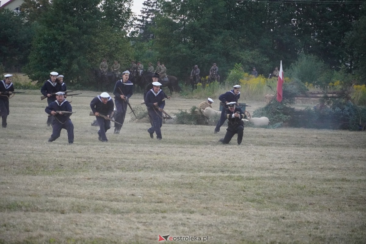 Rekonstrukcja historyczna Bolszewika goń! w Rzekuniu [17.08.2024] - zdjęcie #176 - eOstroleka.pl