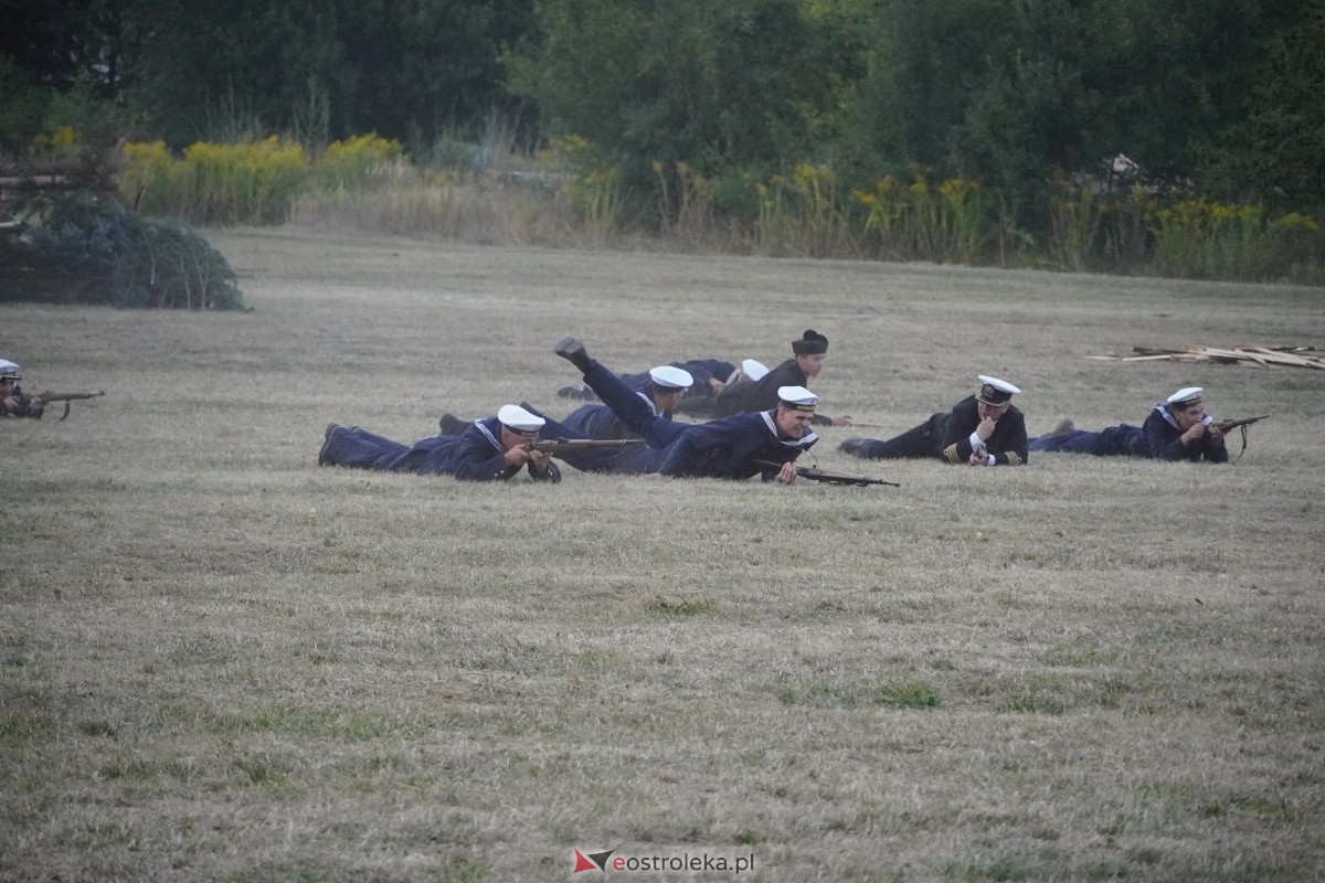Rekonstrukcja historyczna Bolszewika goń! w Rzekuniu [17.08.2024] - zdjęcie #169 - eOstroleka.pl