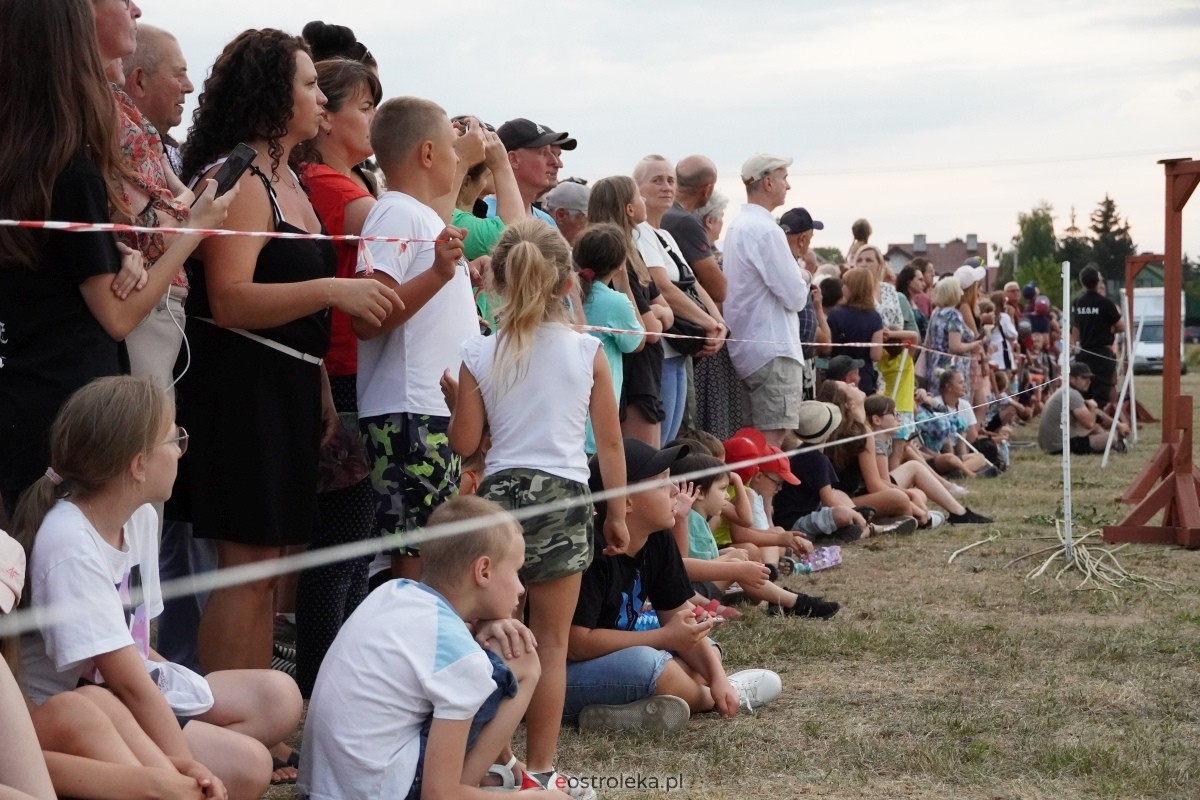 Rekonstrukcja historyczna Bolszewika goń! w Rzekuniu [17.08.2024] - zdjęcie #101 - eOstroleka.pl