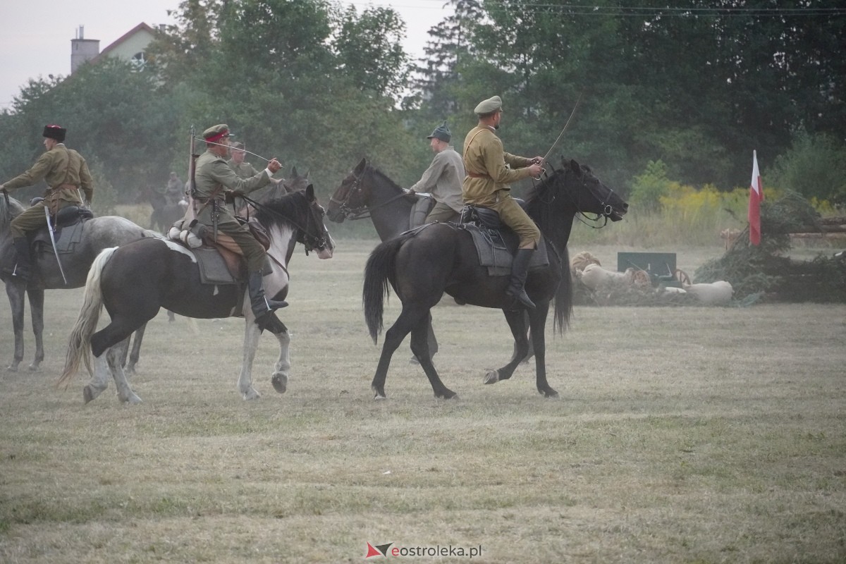 Rekonstrukcja historyczna Bolszewika goń! w Rzekuniu [17.08.2024] - zdjęcie #22 - eOstroleka.pl