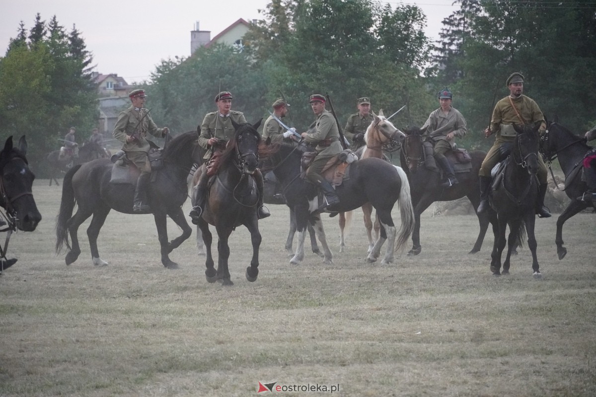 Rekonstrukcja historyczna Bolszewika goń! w Rzekuniu [17.08.2024] - zdjęcie #8 - eOstroleka.pl