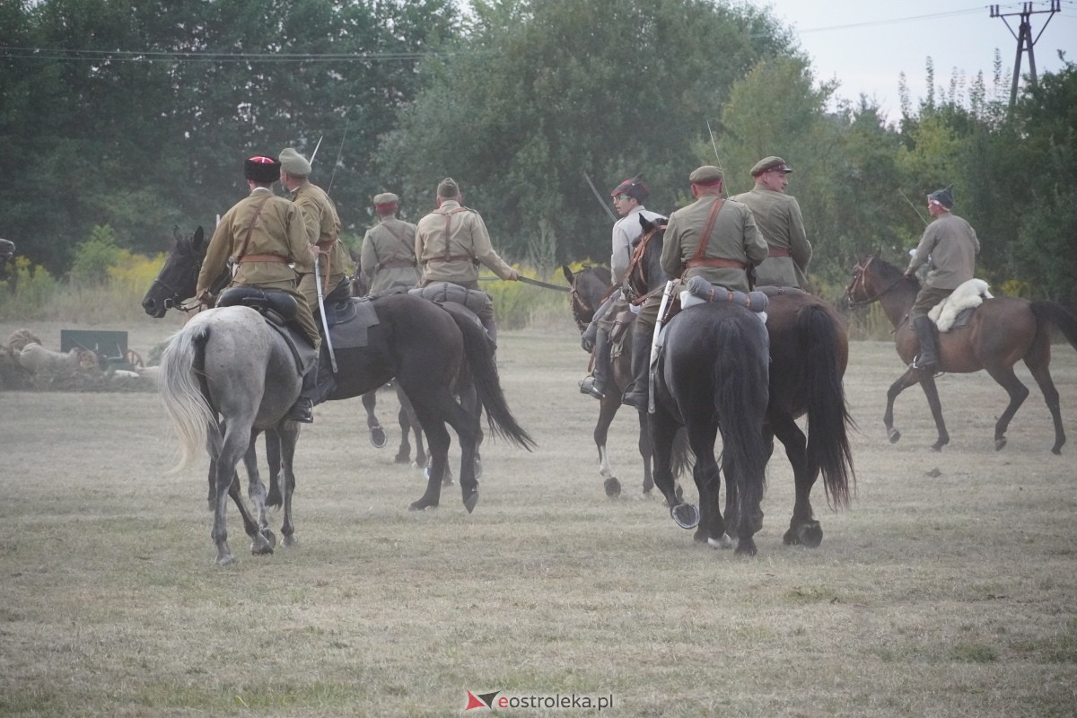 Rekonstrukcja historyczna Bolszewika goń! w Rzekuniu [17.08.2024] - zdjęcie #1 - eOstroleka.pl
