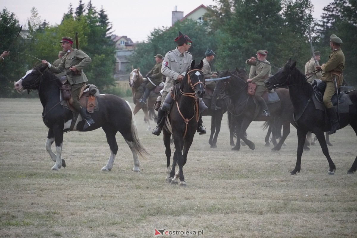 Rekonstrukcja historyczna Bolszewika goń! w Rzekuniu [17.08.2024] - zdjęcie #67 - eOstroleka.pl