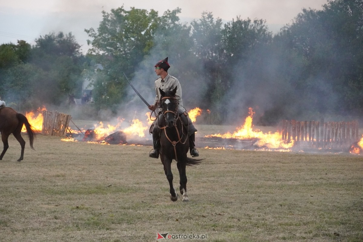 Rekonstrukcja historyczna Bolszewika goń! w Rzekuniu [17.08.2024] - zdjęcie #32 - eOstroleka.pl
