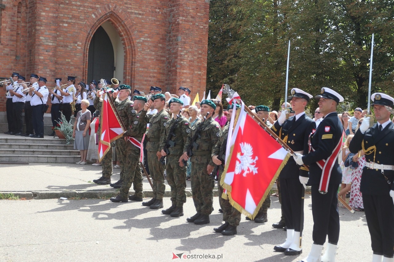 Uroczystości w hołdzie marynarzom i ułanom poległym na ziemi rzekuńskiej [18.08.2024] - zdjęcie #95 - eOstroleka.pl