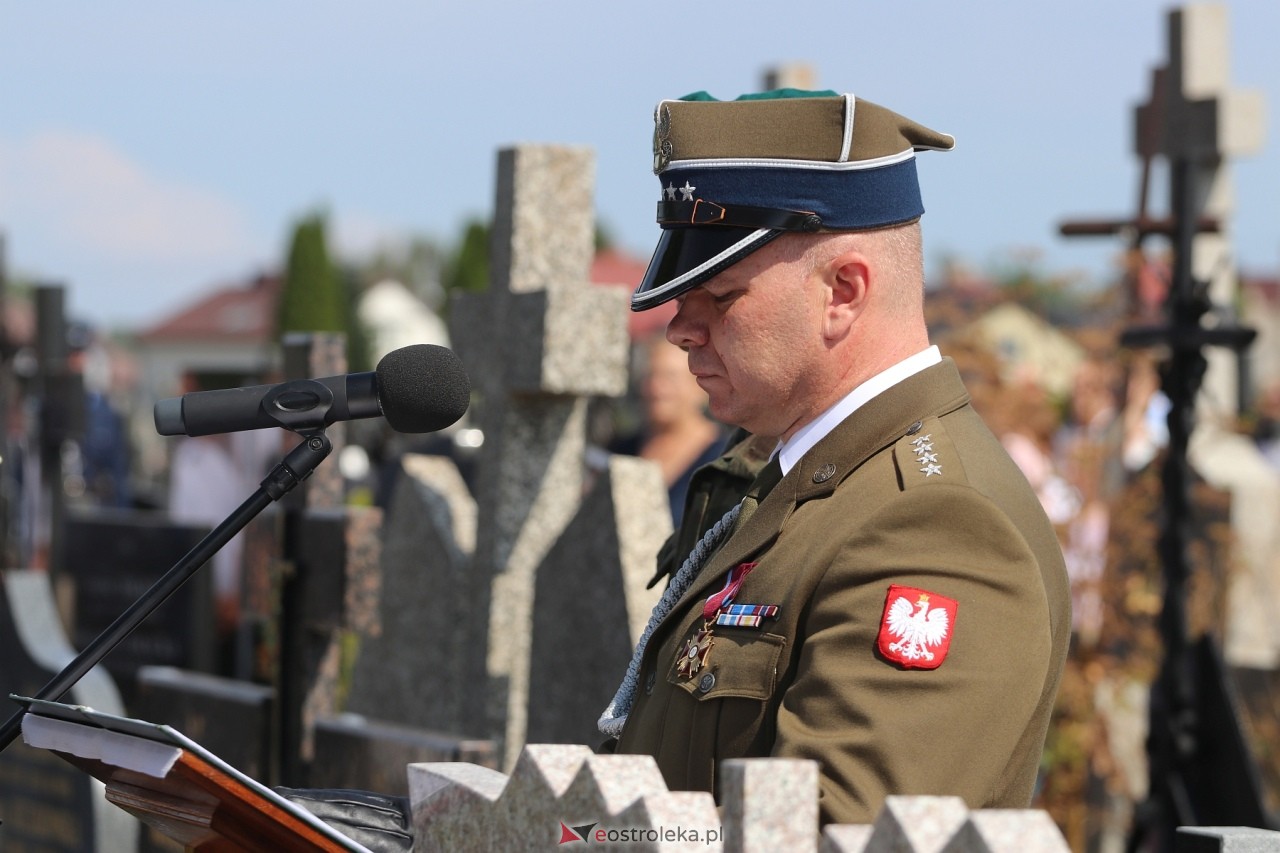 Uroczystości w hołdzie marynarzom i ułanom poległym na ziemi rzekuńskiej [18.08.2024] - zdjęcie #60 - eOstroleka.pl