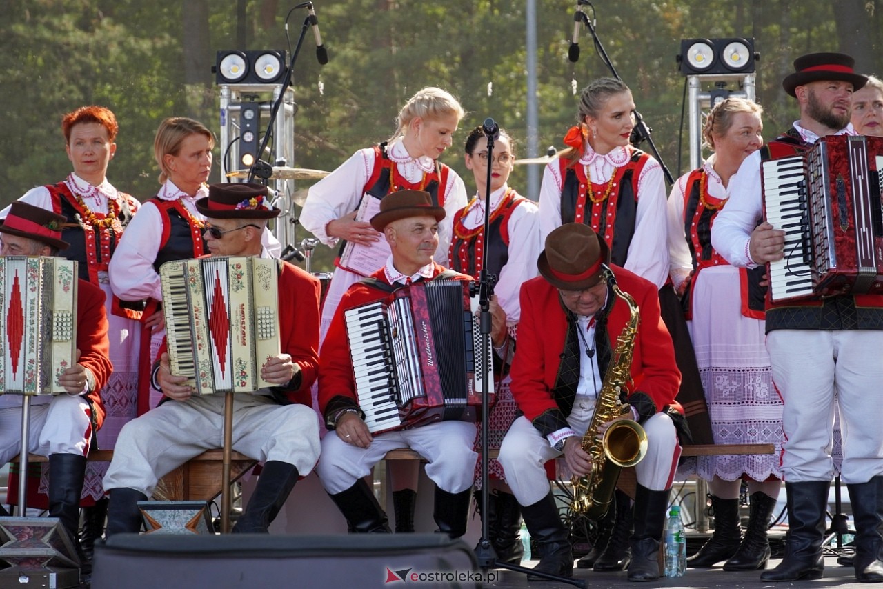 Dożynki gminne w Lelisie [18.08.2024] - zdjęcie #23 - eOstroleka.pl