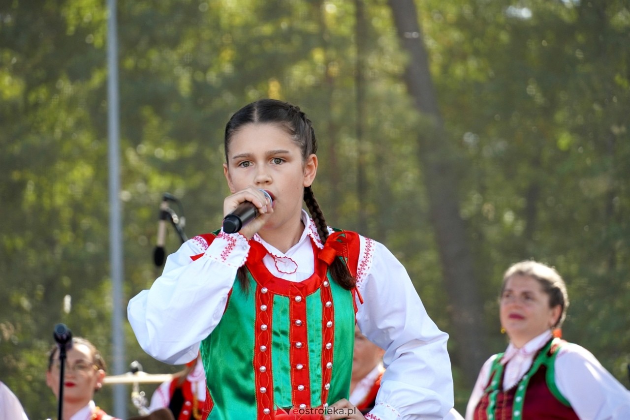 Dożynki gminne w Lelisie [18.08.2024] - zdjęcie #21 - eOstroleka.pl