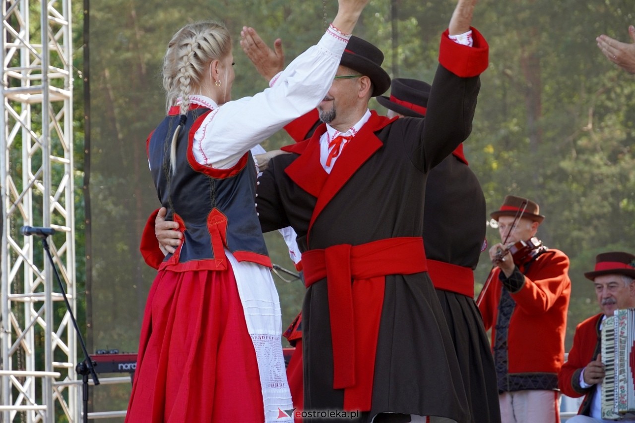 Dożynki gminne w Lelisie [18.08.2024] - zdjęcie #13 - eOstroleka.pl