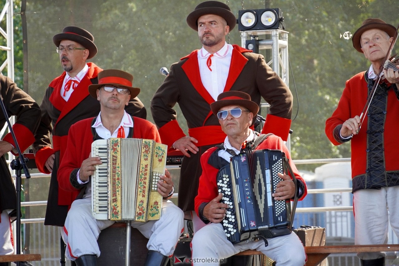 Dożynki gminne w Lelisie [18.08.2024] - zdjęcie #2 - eOstroleka.pl