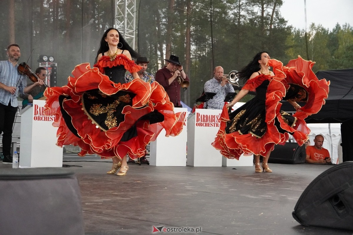 Kurpiowskie Dożynki w Lelisie - Patrycja Runo i Miły Pan [18.08.2024] - zdjęcie #173 - eOstroleka.pl