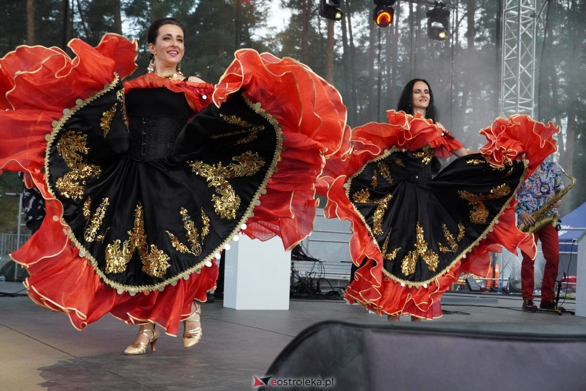 Kurpiowskie Dożynki w Lelisie - Patrycja Runo i Miły Pan [18.08.2024] - zdjęcie #170 - eOstroleka.pl