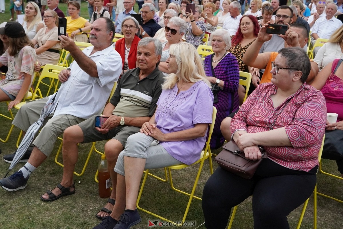 Kurpiowskie Dożynki w Lelisie - Patrycja Runo i Miły Pan [18.08.2024] - zdjęcie #161 - eOstroleka.pl