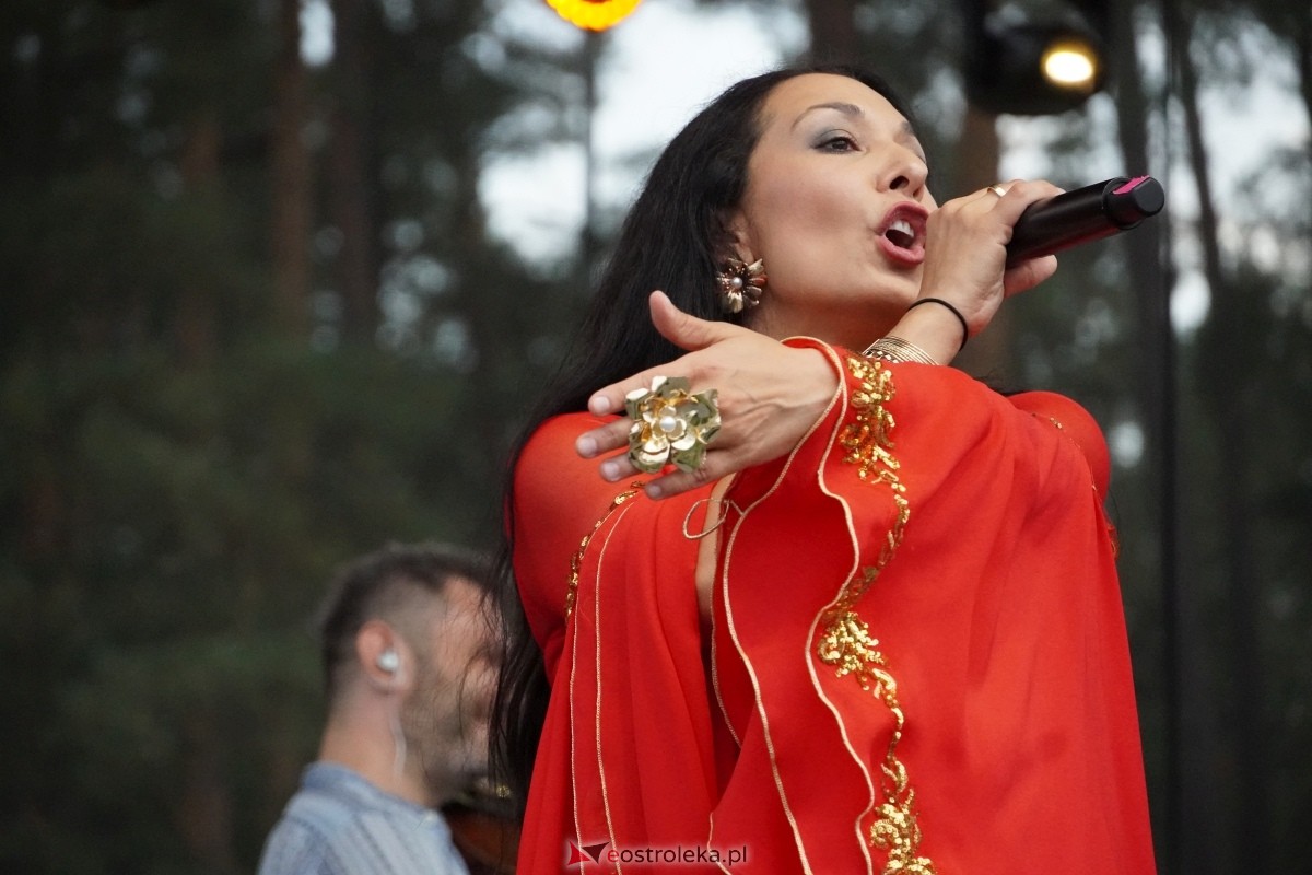 Kurpiowskie Dożynki w Lelisie - Patrycja Runo i Miły Pan [18.08.2024] - zdjęcie #153 - eOstroleka.pl