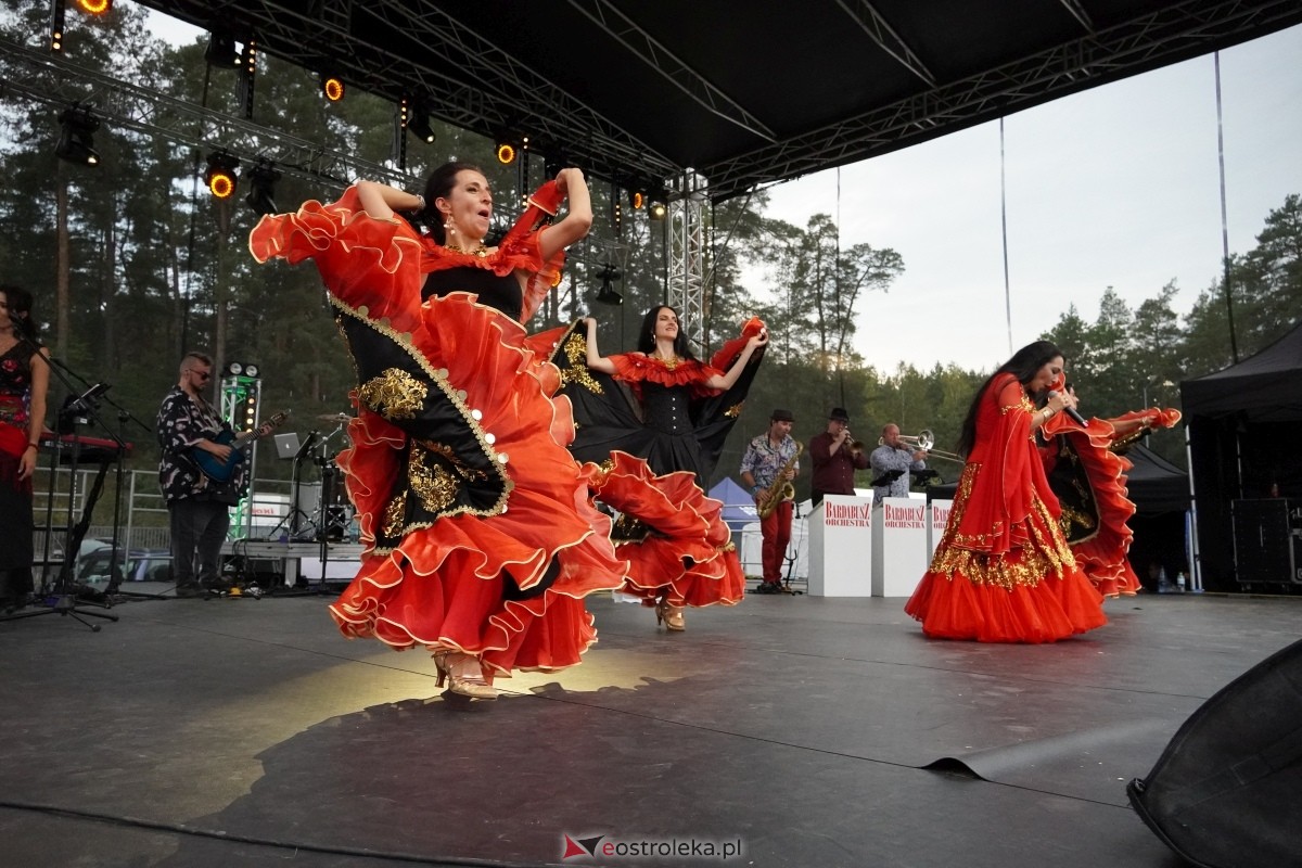 Kurpiowskie Dożynki w Lelisie - Patrycja Runo i Miły Pan [18.08.2024] - zdjęcie #152 - eOstroleka.pl