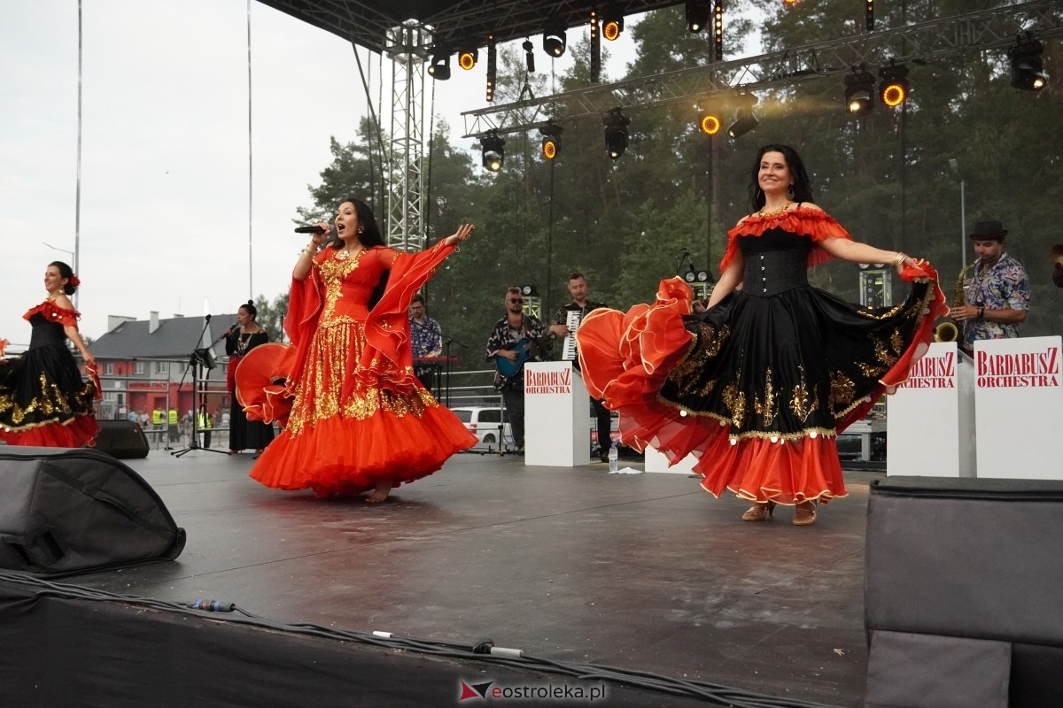 Kurpiowskie Dożynki w Lelisie - Patrycja Runo i Miły Pan [18.08.2024] - zdjęcie #136 - eOstroleka.pl