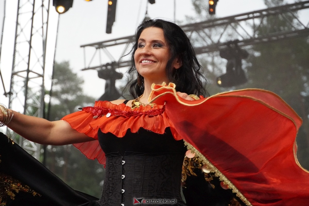 Kurpiowskie Dożynki w Lelisie - Patrycja Runo i Miły Pan [18.08.2024] - zdjęcie #134 - eOstroleka.pl