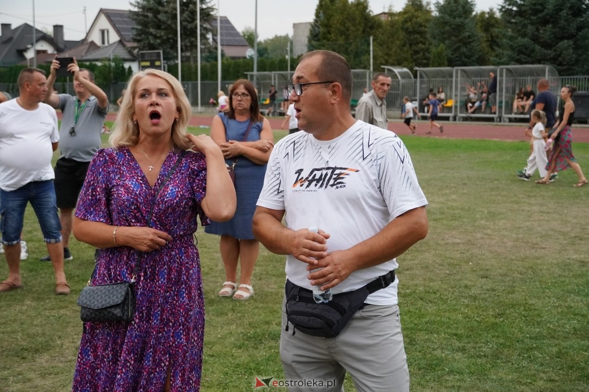 Kurpiowskie Dożynki w Lelisie - Patrycja Runo i Miły Pan [18.08.2024] - zdjęcie #117 - eOstroleka.pl