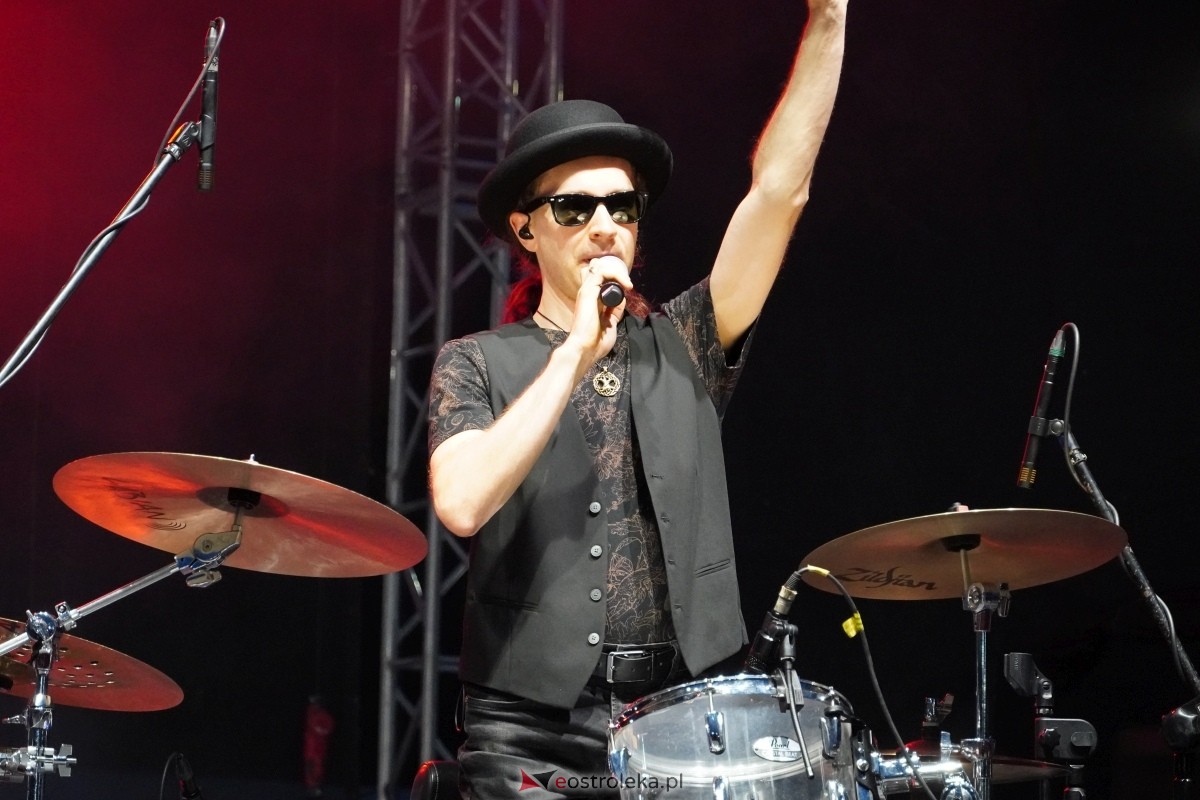 Kurpiowskie Dożynki w Lelisie - Patrycja Runo i Miły Pan [18.08.2024] - zdjęcie #39 - eOstroleka.pl