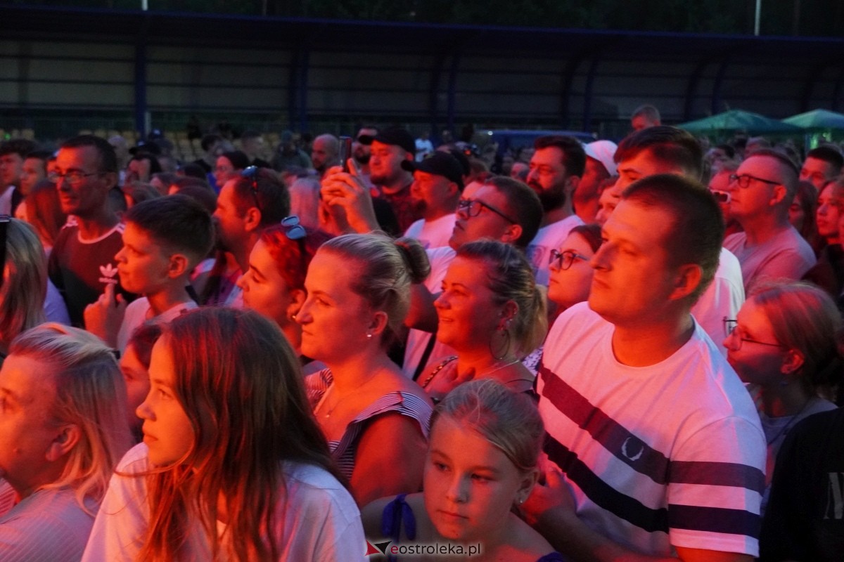 Kurpiowskie Dożynki w Lelisie - Patrycja Runo i Miły Pan [18.08.2024] - zdjęcie #56 - eOstroleka.pl