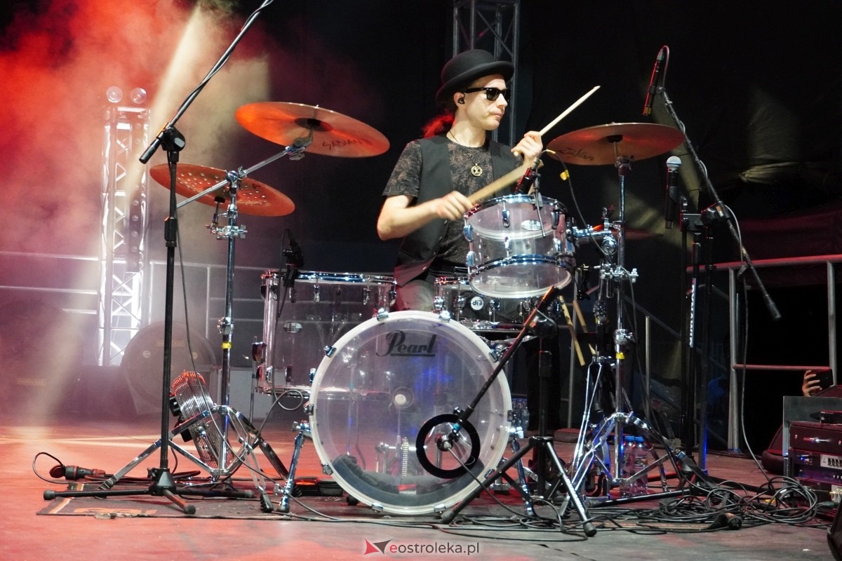 Kurpiowskie Dożynki w Lelisie - Patrycja Runo i Miły Pan [18.08.2024] - zdjęcie #48 - eOstroleka.pl