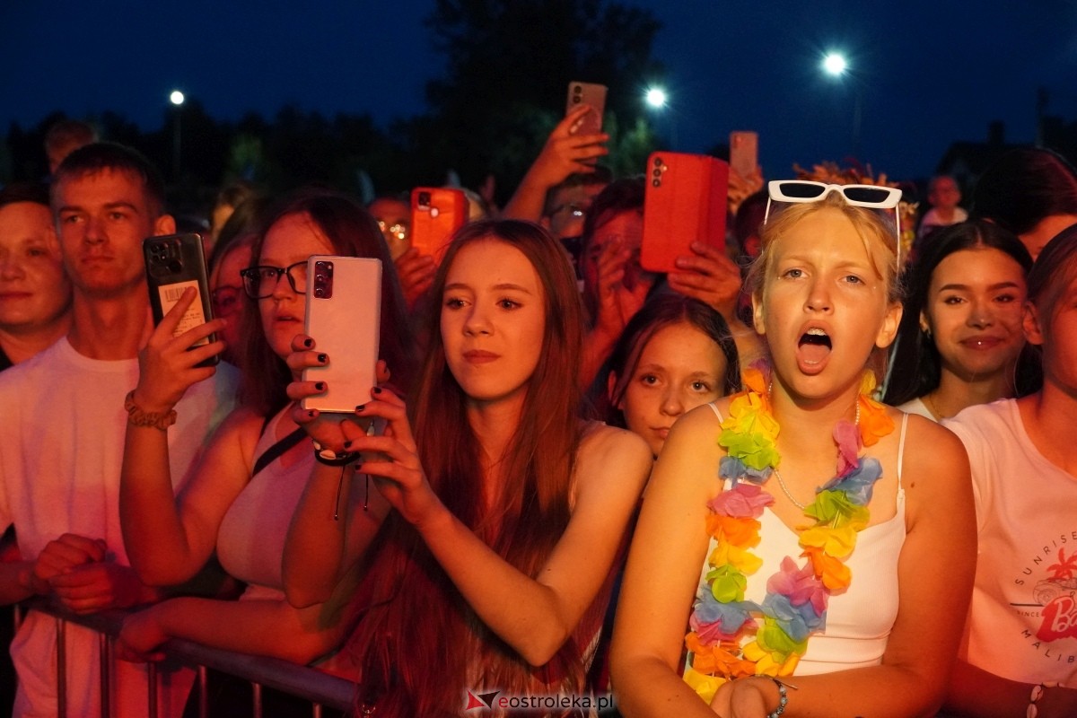 Kurpiowskie Dożynki w Lelisie - Patrycja Runo i Miły Pan [18.08.2024] - zdjęcie #25 - eOstroleka.pl