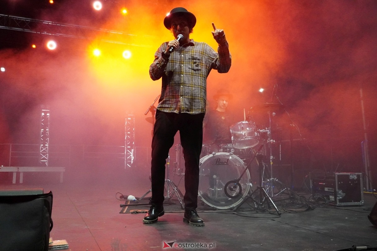 Kurpiowskie Dożynki w Lelisie - Patrycja Runo i Miły Pan [18.08.2024] - zdjęcie #13 - eOstroleka.pl