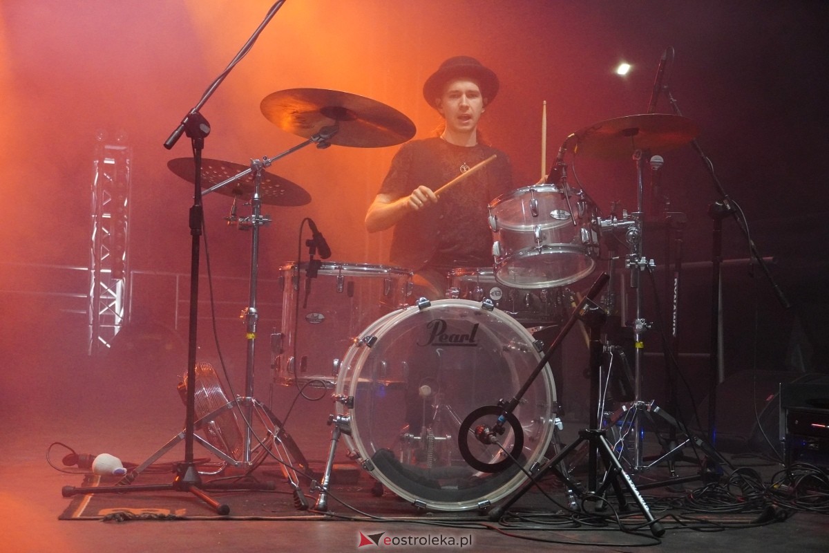 Kurpiowskie Dożynki w Lelisie - Patrycja Runo i Miły Pan [18.08.2024] - zdjęcie #11 - eOstroleka.pl