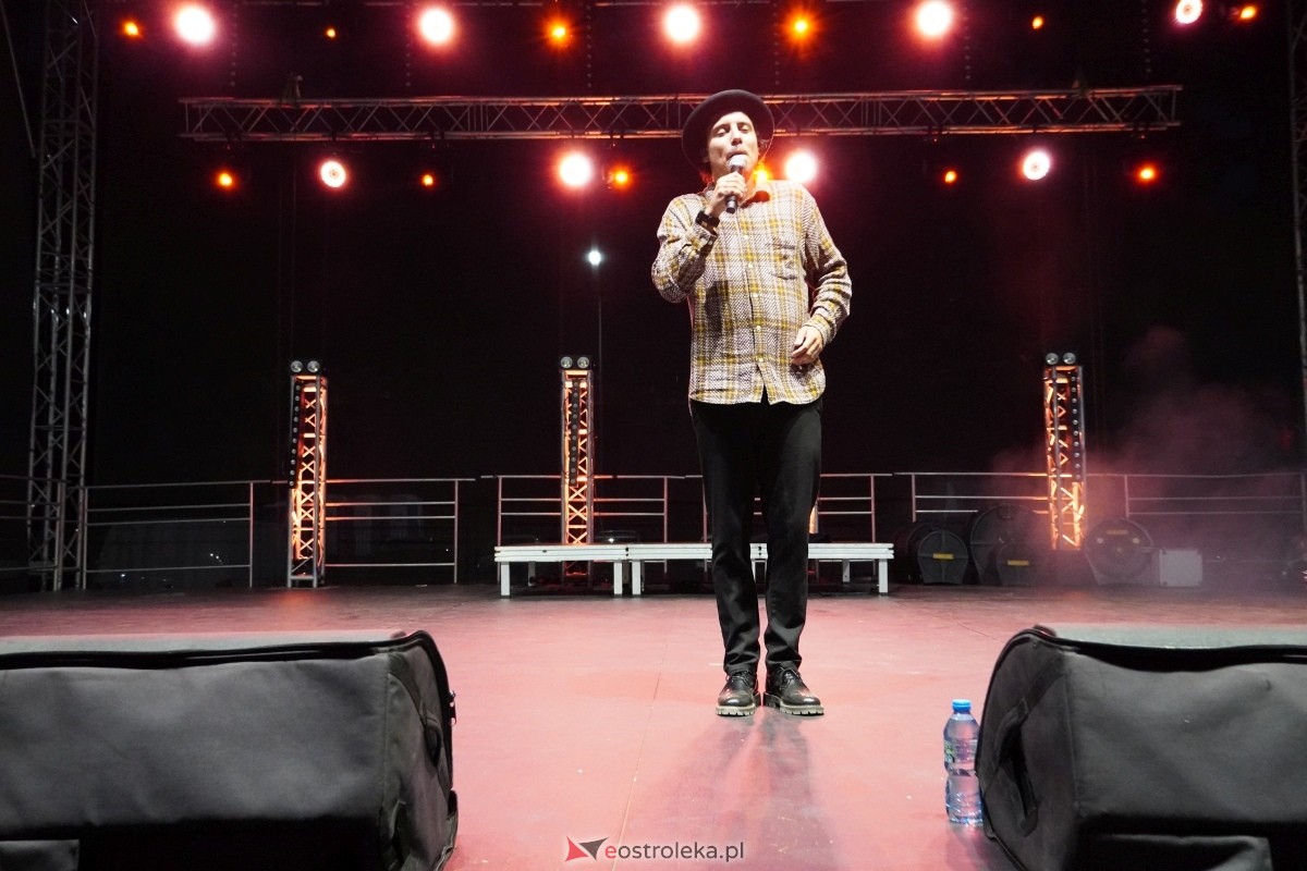 Kurpiowskie Dożynki w Lelisie - Patrycja Runo i Miły Pan [18.08.2024] - zdjęcie #5 - eOstroleka.pl