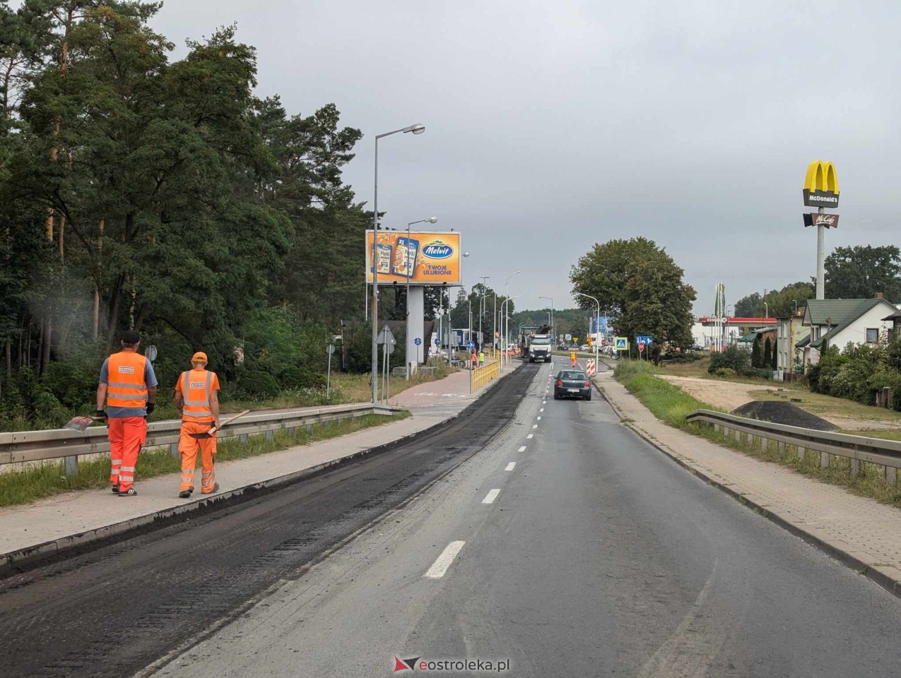 Olbrzymi korek na ulicy Warszawskiej w Ostrołęce [21.08.2024] - zdjęcie #7 - eOstroleka.pl