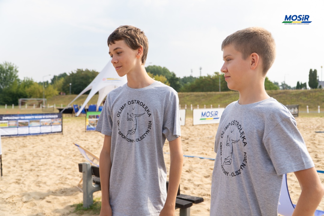 Turniej siatkówki plażowej na plaży miejskiej [18.08.2024] - zdjęcie #38 - eOstroleka.pl