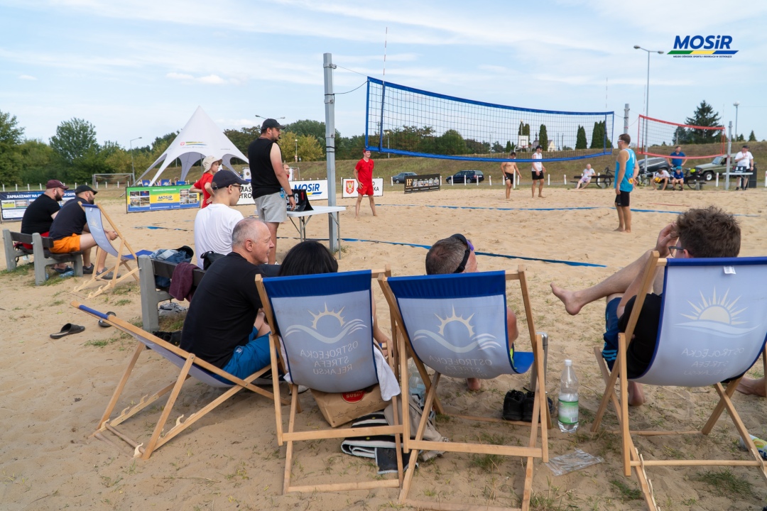 Turniej siatkówki plażowej na plaży miejskiej [18.08.2024] - zdjęcie #8 - eOstroleka.pl