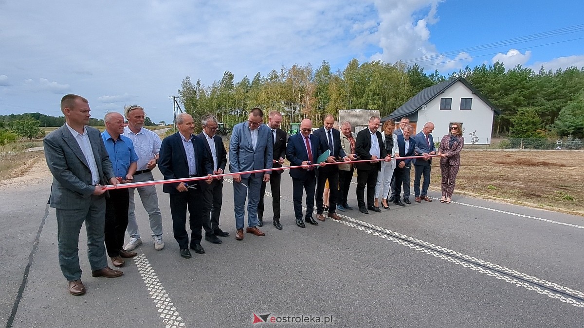 Oficjalne odbiory dróg w powiecie ostrołęckim [22.08.2024] - zdjęcie #2 - eOstroleka.pl