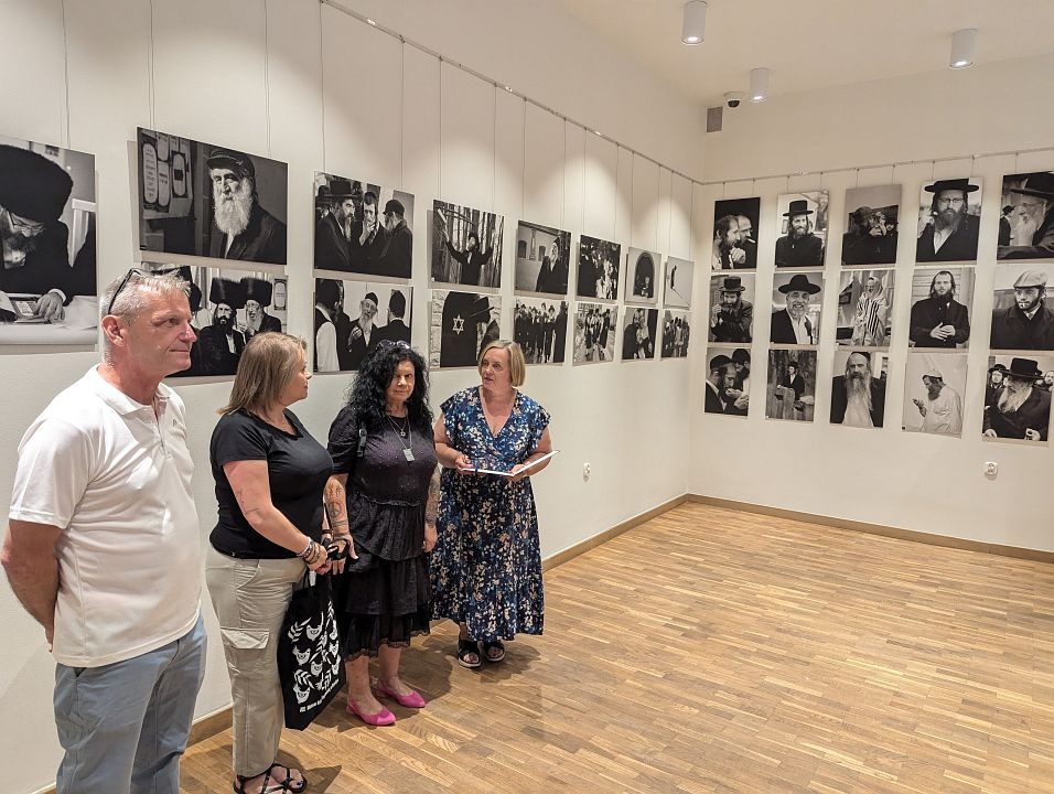 Otwarcie wystawy “Chasydzi” w Muzeum Kultury Kurpiowskiej - zdjęcie #12 - eOstroleka.pl