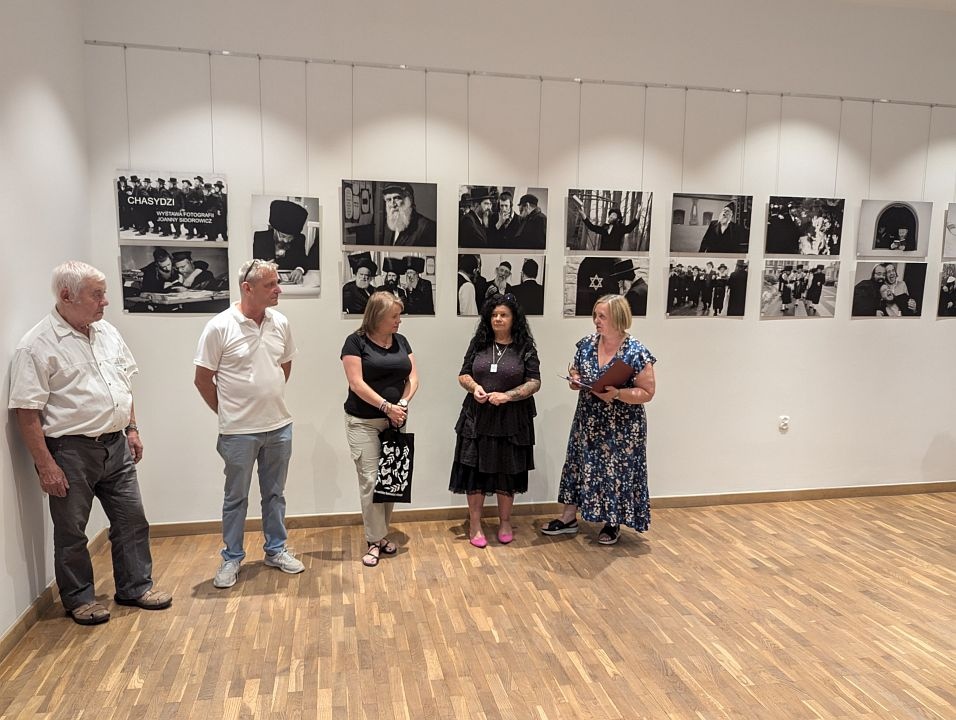Otwarcie wystawy “Chasydzi” w Muzeum Kultury Kurpiowskiej - zdjęcie #9 - eOstroleka.pl