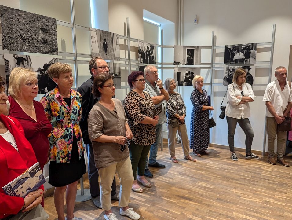 Otwarcie wystawy “Chasydzi” w Muzeum Kultury Kurpiowskiej - zdjęcie #4 - eOstroleka.pl