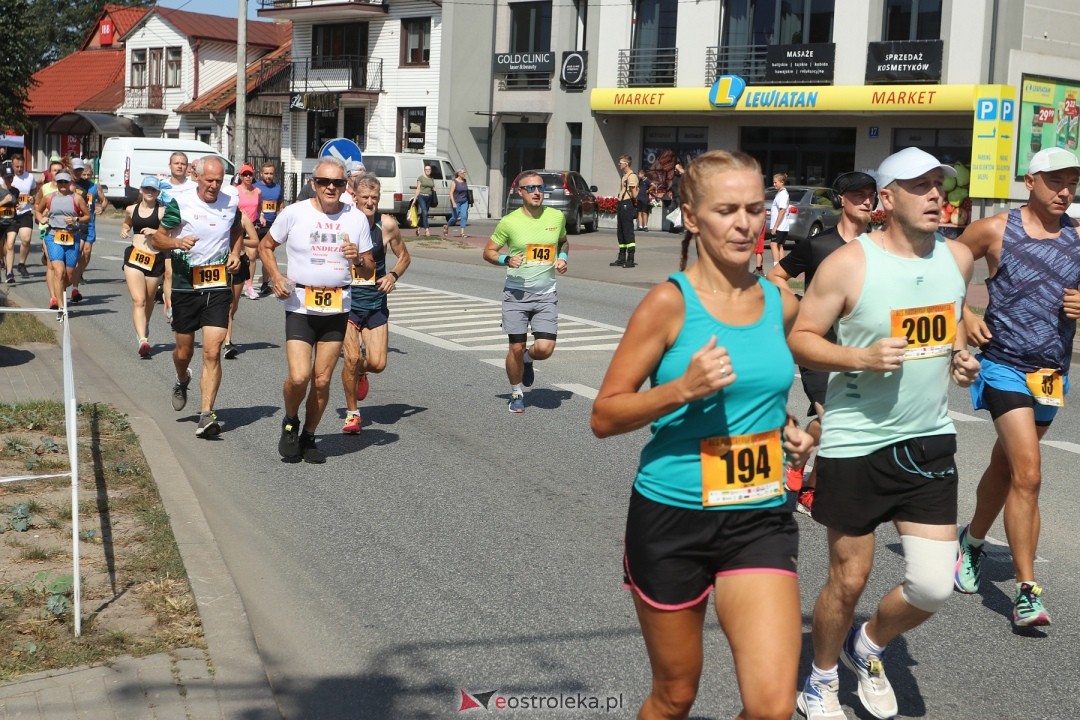 Bieg Miodobrania Kurpiowskiego 2024 [24.08.2024] - zdjęcie #41 - eOstroleka.pl