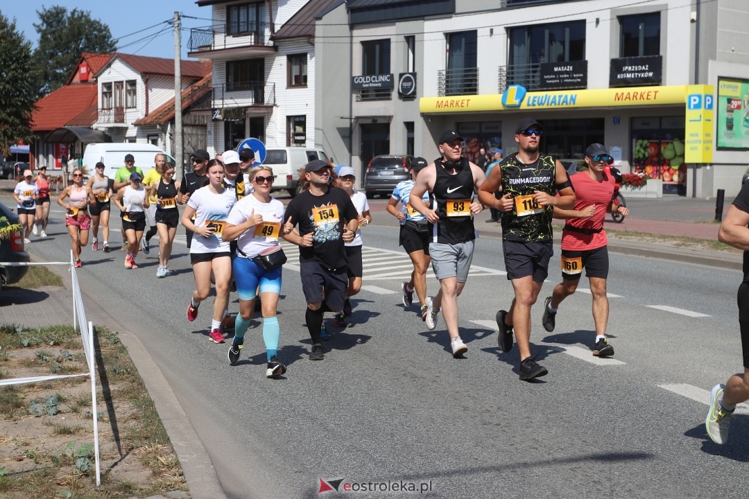 Bieg Miodobrania Kurpiowskiego 2024 [24.08.2024] - zdjęcie #11 - eOstroleka.pl