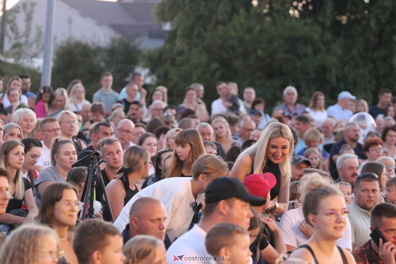 Miodobraniowa Noc Kabaretowa 2024 [24.08.2024] - zdjęcie #214 - eOstroleka.pl