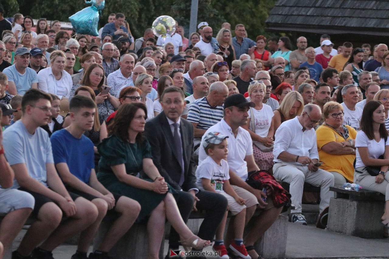 Miodobraniowa Noc Kabaretowa 2024 [24.08.2024] - zdjęcie #211 - eOstroleka.pl