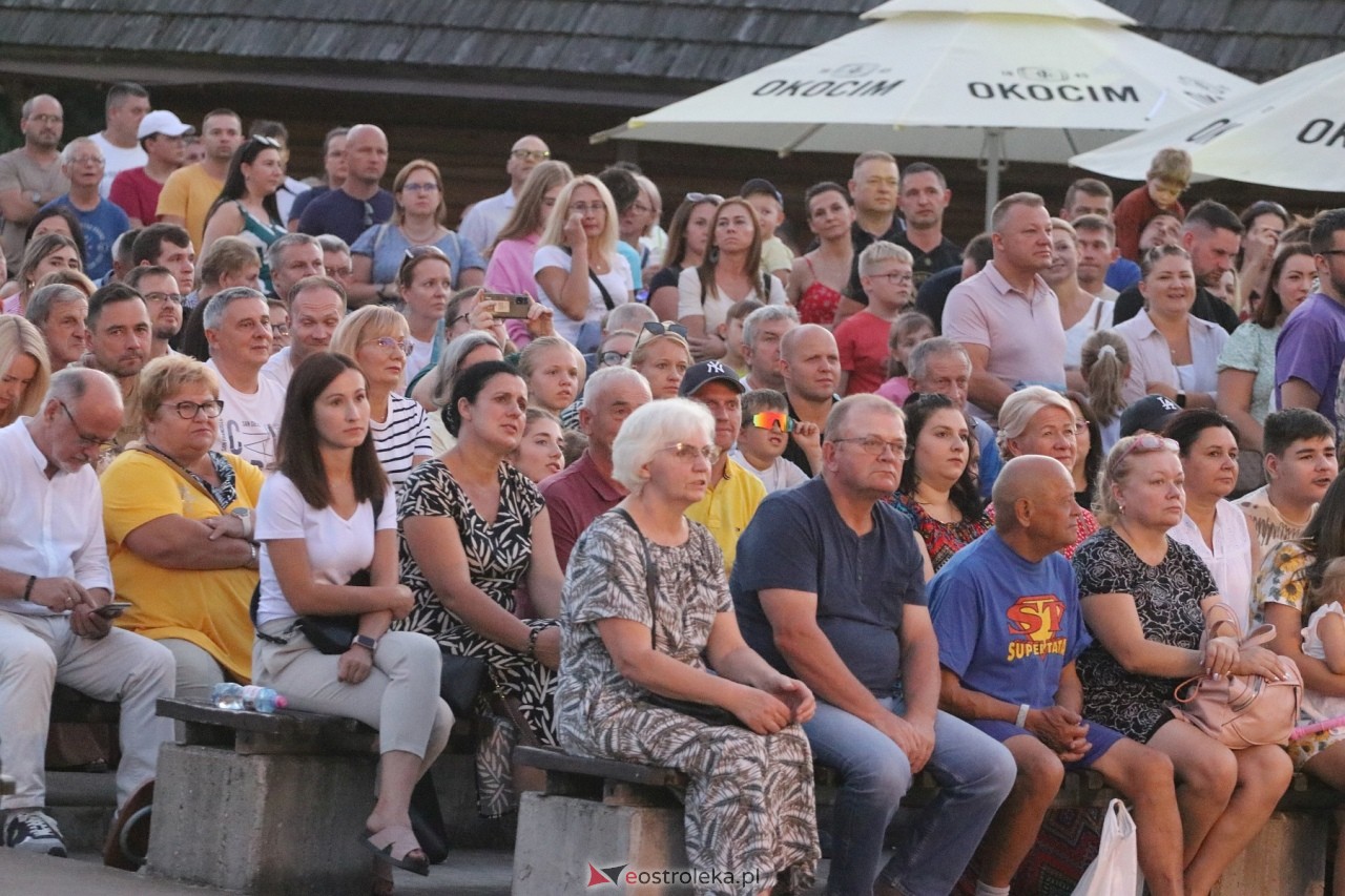 Miodobraniowa Noc Kabaretowa 2024 [24.08.2024] - zdjęcie #209 - eOstroleka.pl