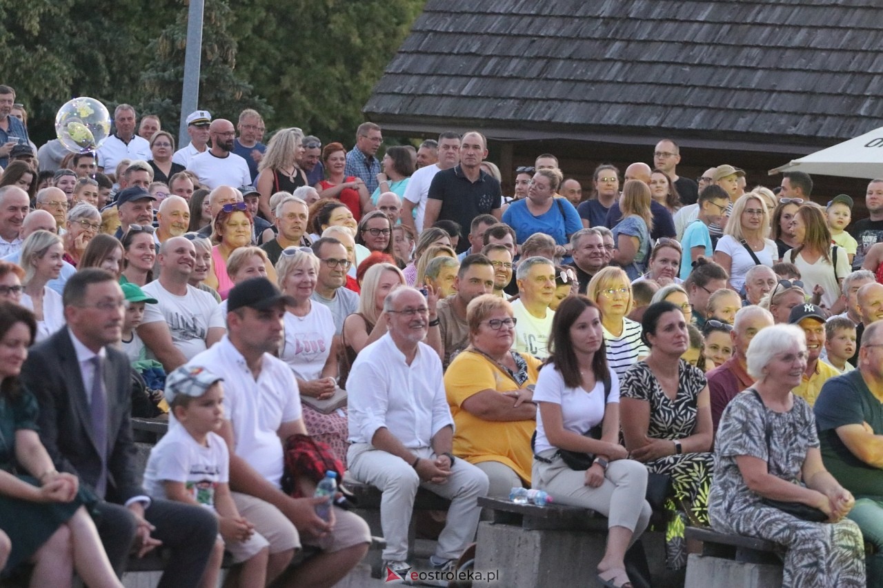 Miodobraniowa Noc Kabaretowa 2024 [24.08.2024] - zdjęcie #204 - eOstroleka.pl