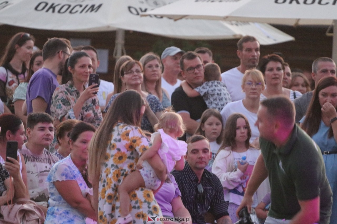 Miodobraniowa Noc Kabaretowa 2024 [24.08.2024] - zdjęcie #195 - eOstroleka.pl