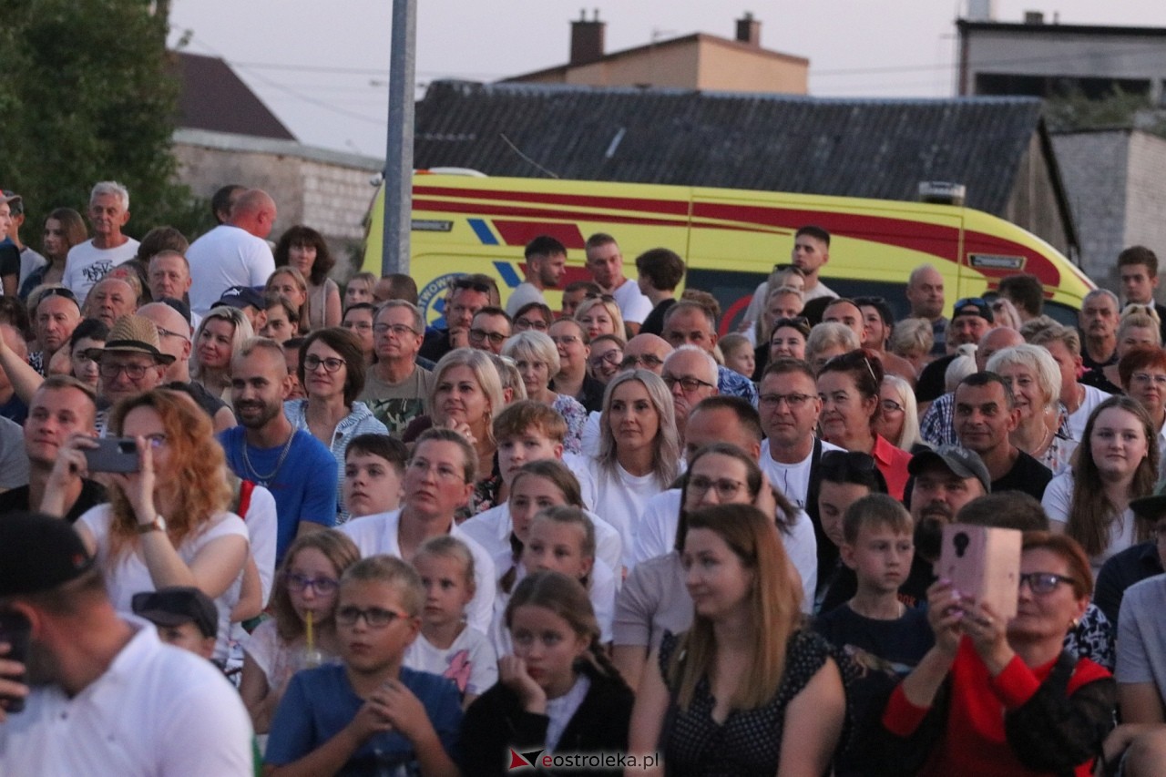 Miodobraniowa Noc Kabaretowa 2024 [24.08.2024] - zdjęcie #180 - eOstroleka.pl