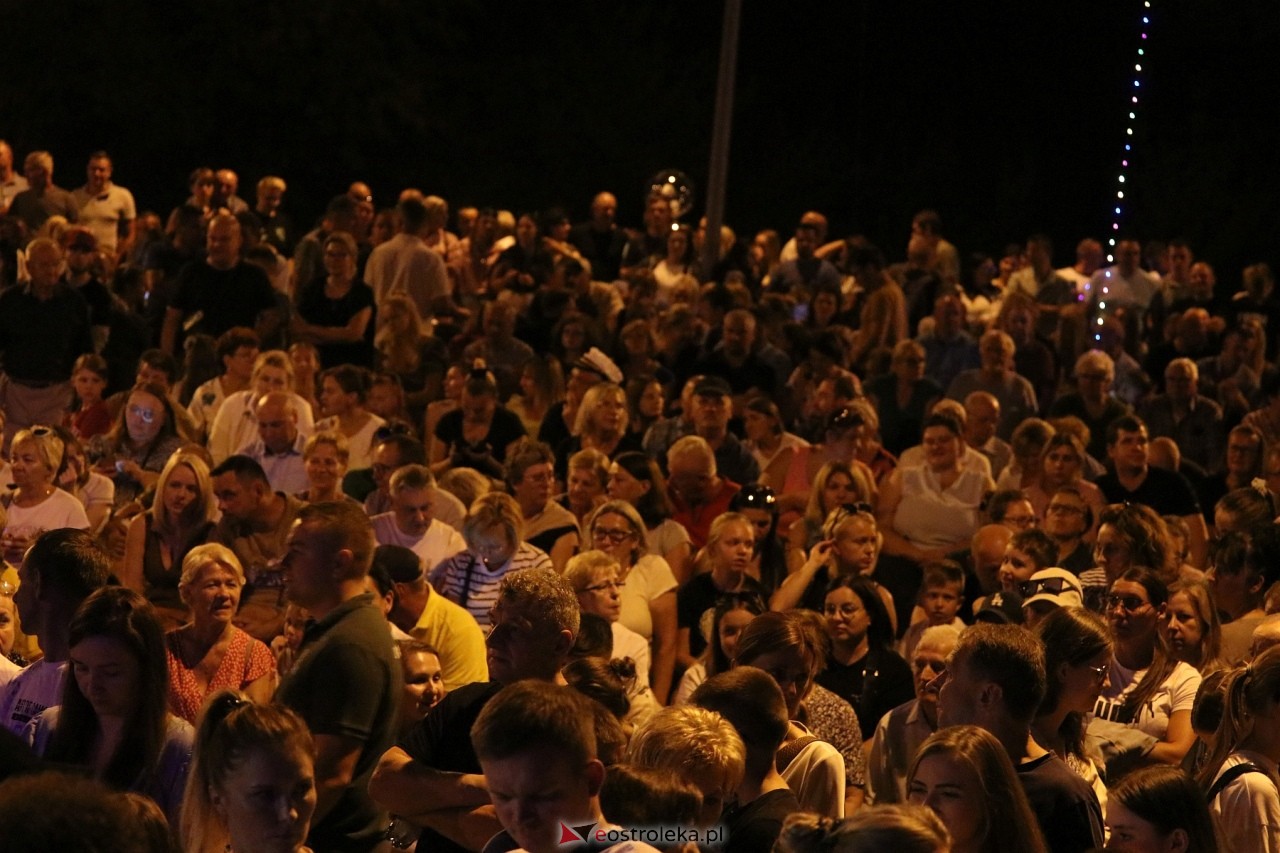 Miodobraniowa Noc Kabaretowa 2024 [24.08.2024] - zdjęcie #149 - eOstroleka.pl